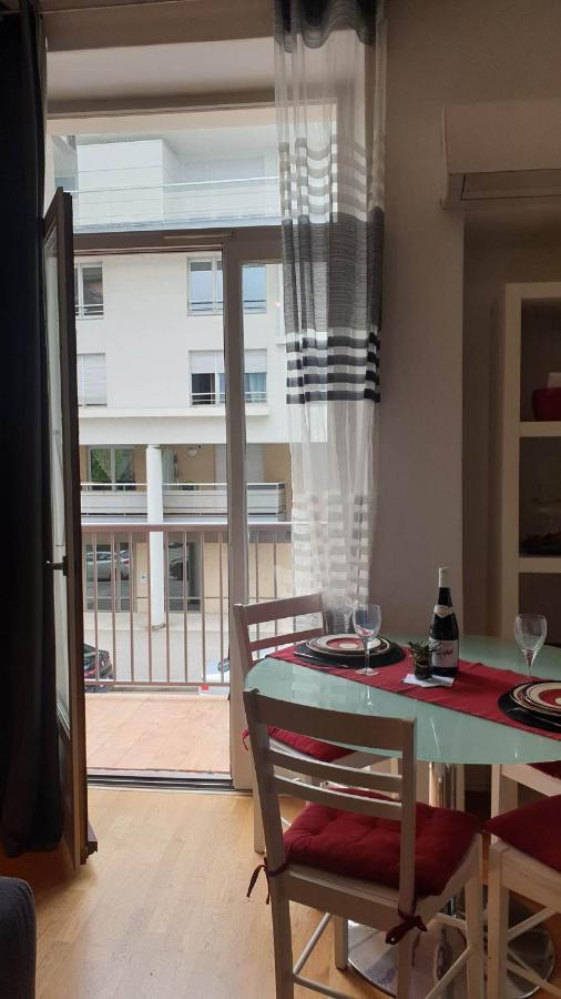 Hibiscus Apartment Annecy Ngoại thất bức ảnh